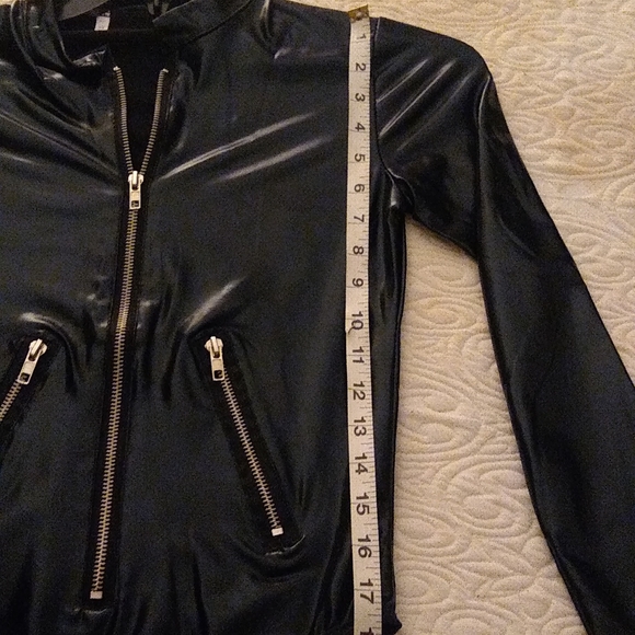 New PU vinyl bodysuit - Picture 7 of 7